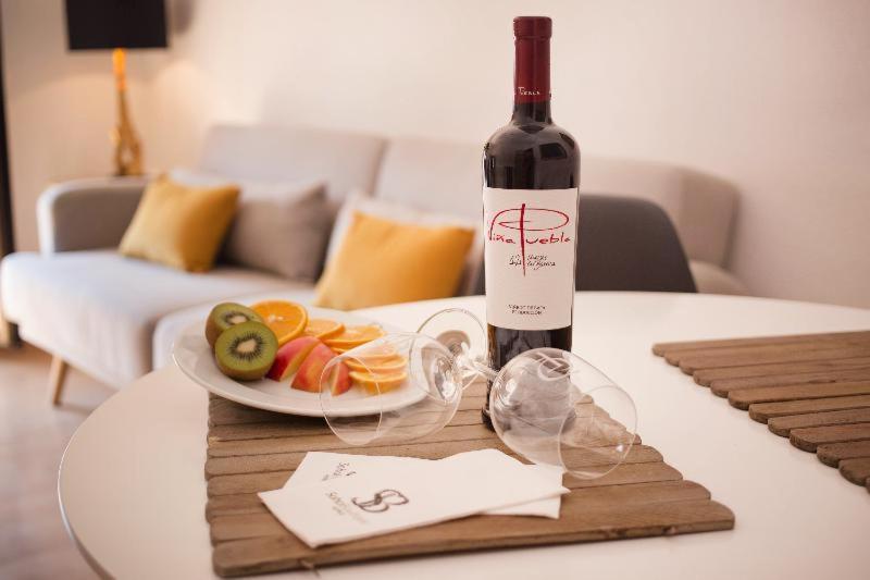 Apartamentos Soho Boutique Plaza Mayor Caces Стая снимка