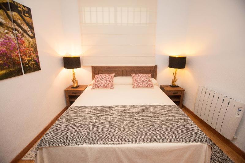 Apartamentos Soho Boutique Plaza Mayor Caces Стая снимка