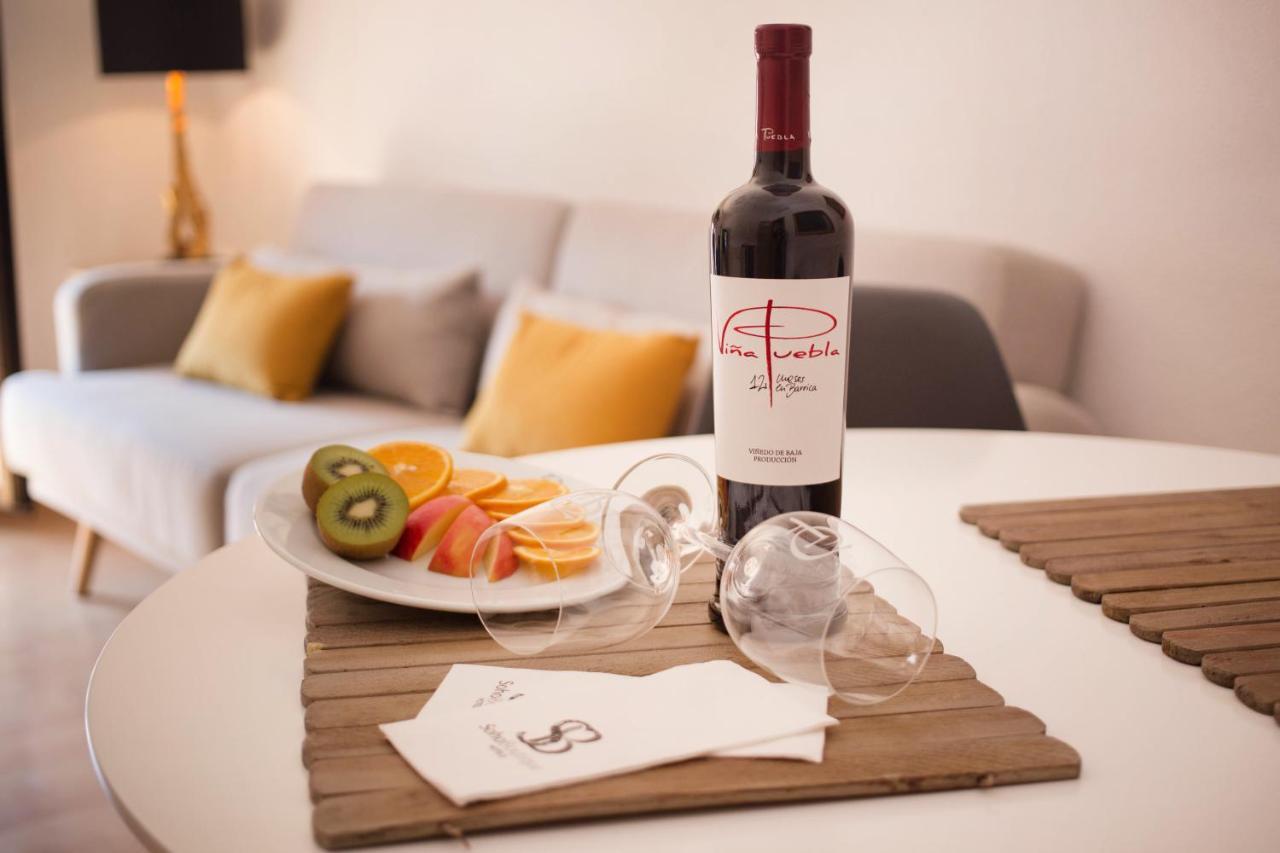 Apartamentos Soho Boutique Plaza Mayor Caces Екстериор снимка